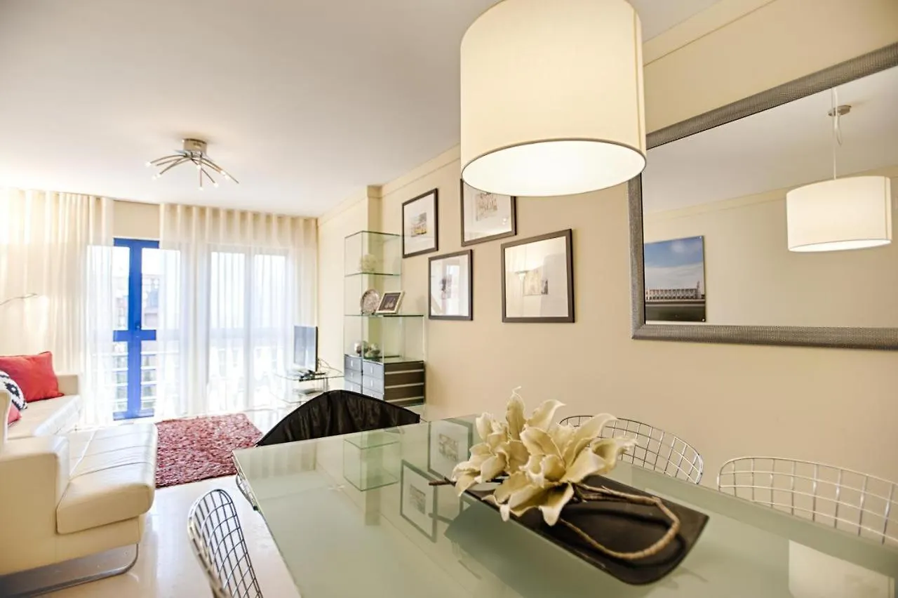 Green Executive Apartment In The Heart Of Lisbon